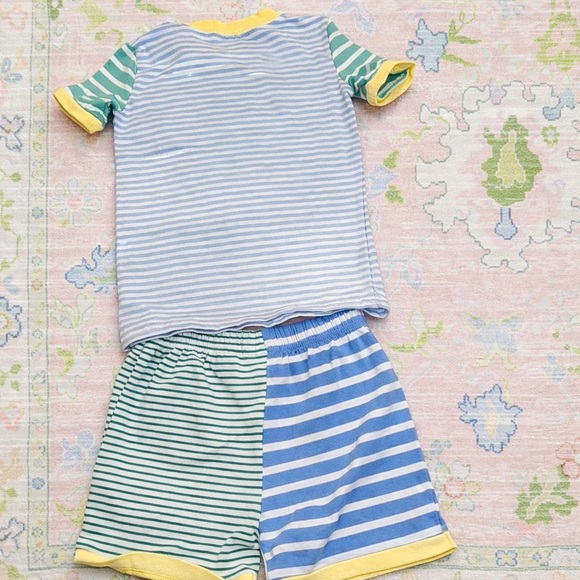 Excellent condition Classic Whimsy Colorblock Boys Short Striped Pajama Set 8 - Picture 6 of 8
